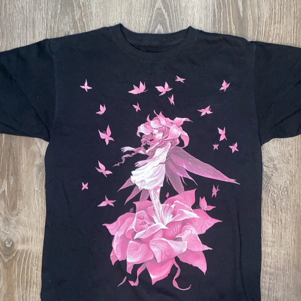Pink trick fairy tee 🧚🏻‍♀️🩷 - Picture 2 of 3